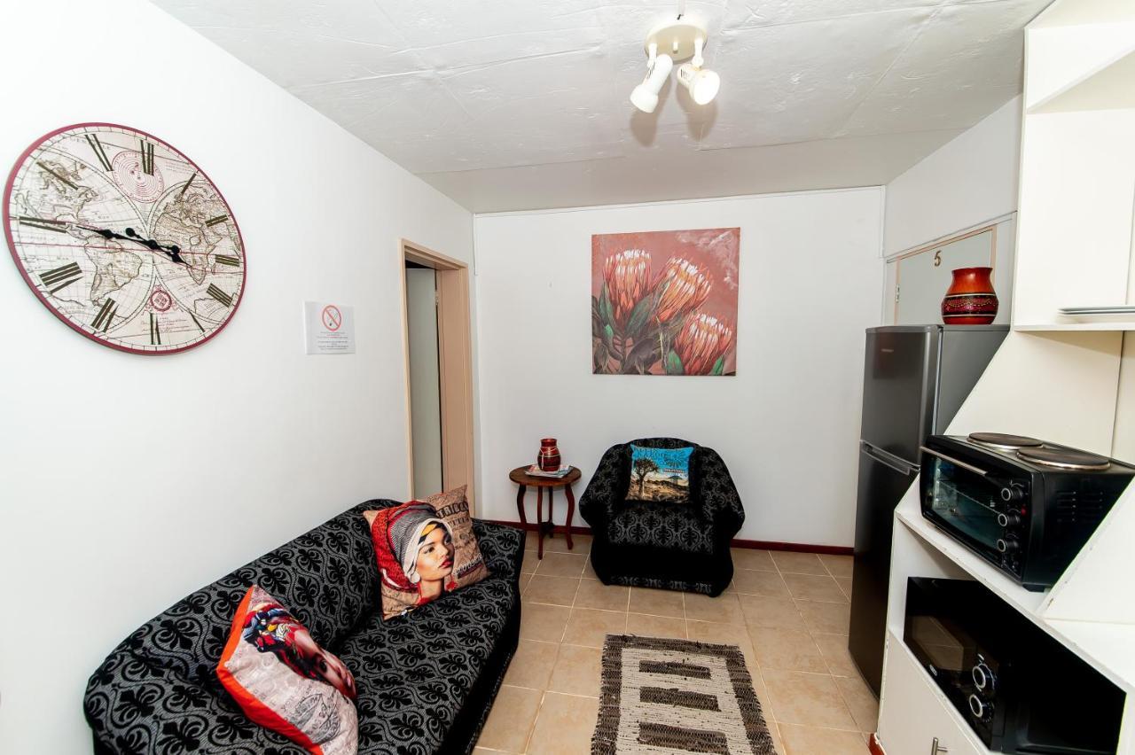 ספרינגבוק Halfmens Cc Elkoweru & Kliprand Guest House מראה חיצוני תמונה